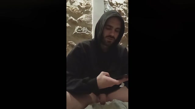 gianakissexy4  10-04-2023